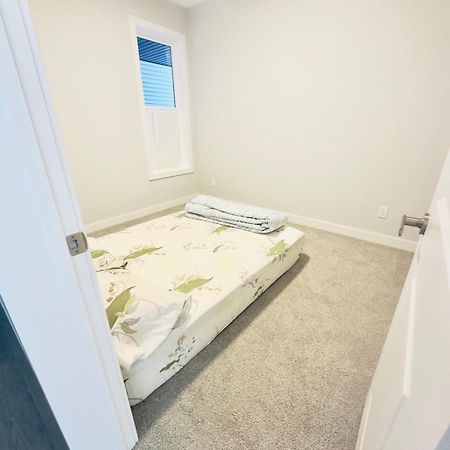 Private Room Minutes To Calgary Airport Yyc, Downtown, Banff Exterior foto